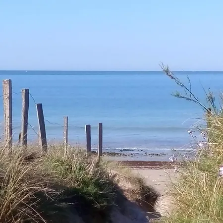 Le Plessis Ocean A 200m De La Mer, Parking Prive Et Jardin Clos Apartment