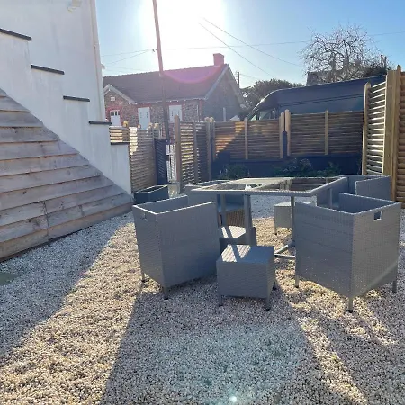 Le Plessis Océan à 200m De La Mer, Parking Privé Et Jardin Clos Pornic